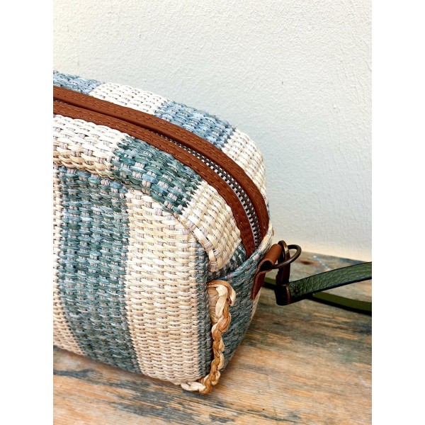 Exquisite J šiaudinė rankinė 